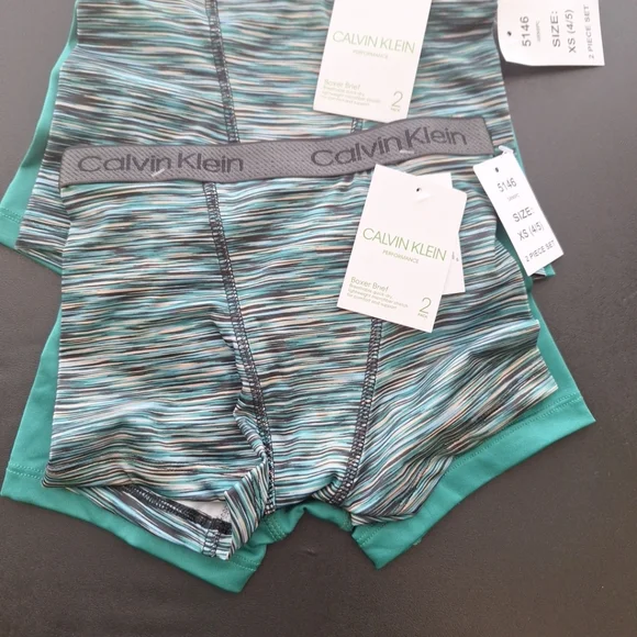 Calvin Klein BLACK Big Boys Performance Boxer Brief, Pack of 2, US X-Small - Picture 5 of 6